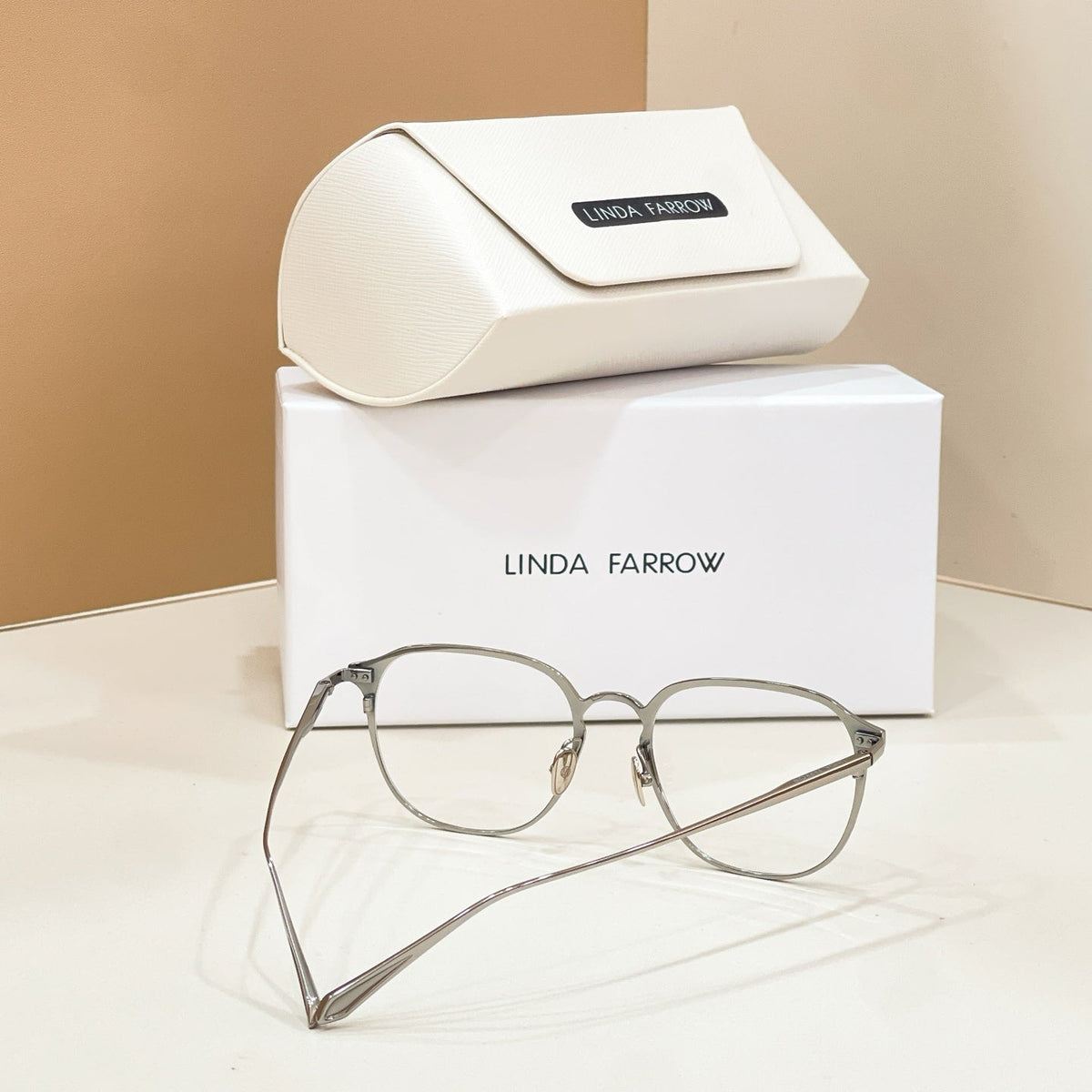 Linda Farrow LFL/1511 Sunglasses product image 11, provided for visual reference and product detail review