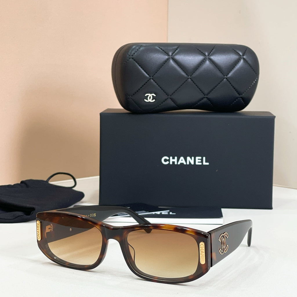 Chanel CH1903Q Sunglasses product image 4, provided for visual reference and product detail review