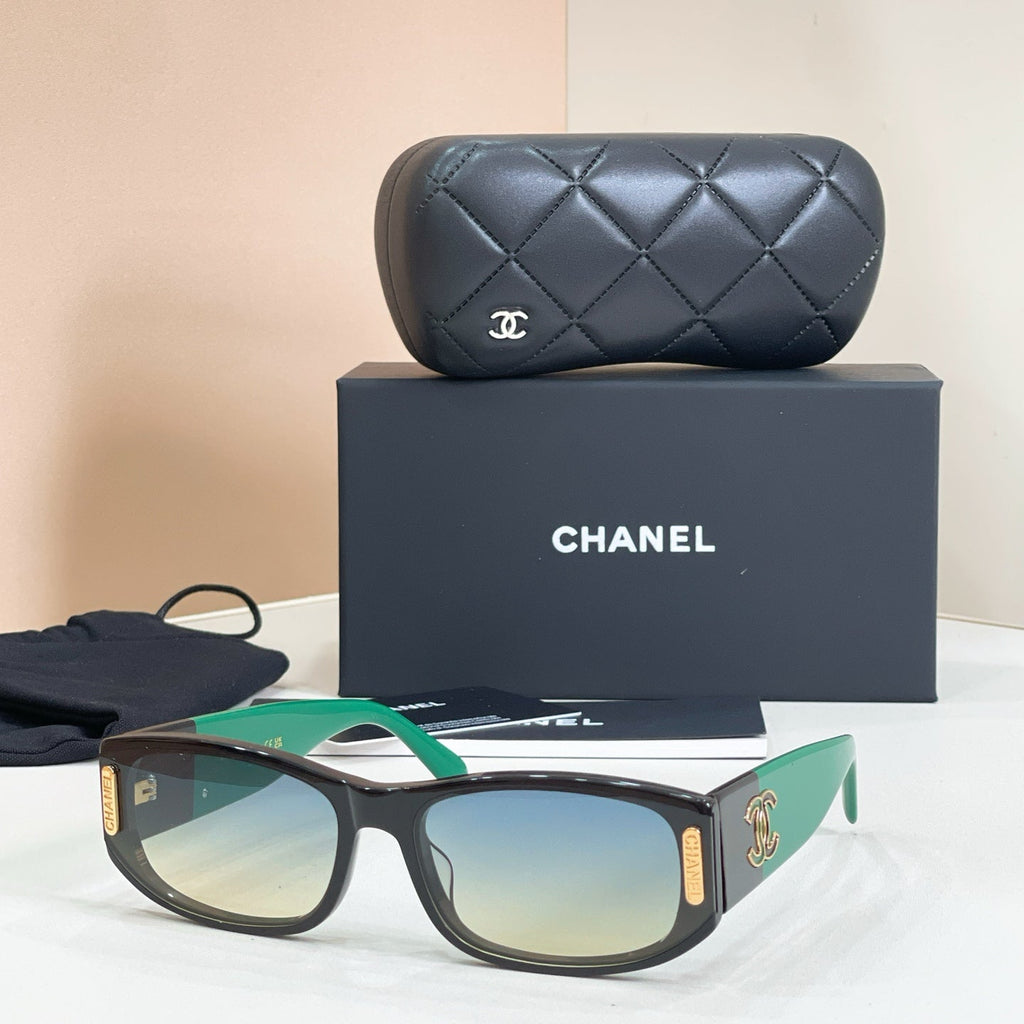 Chanel CH1903Q Sunglasses product image 7, provided for visual reference and product detail review