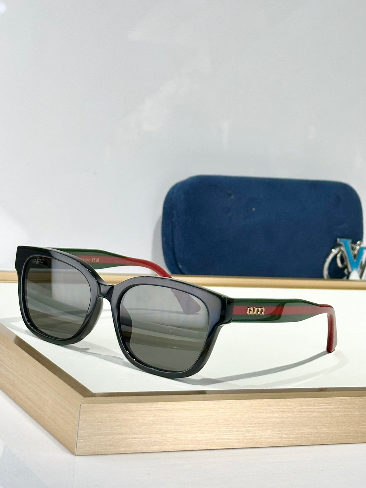 Gucci GG1872SK Sunglasses product image 2, provided for visual reference and product detail review
