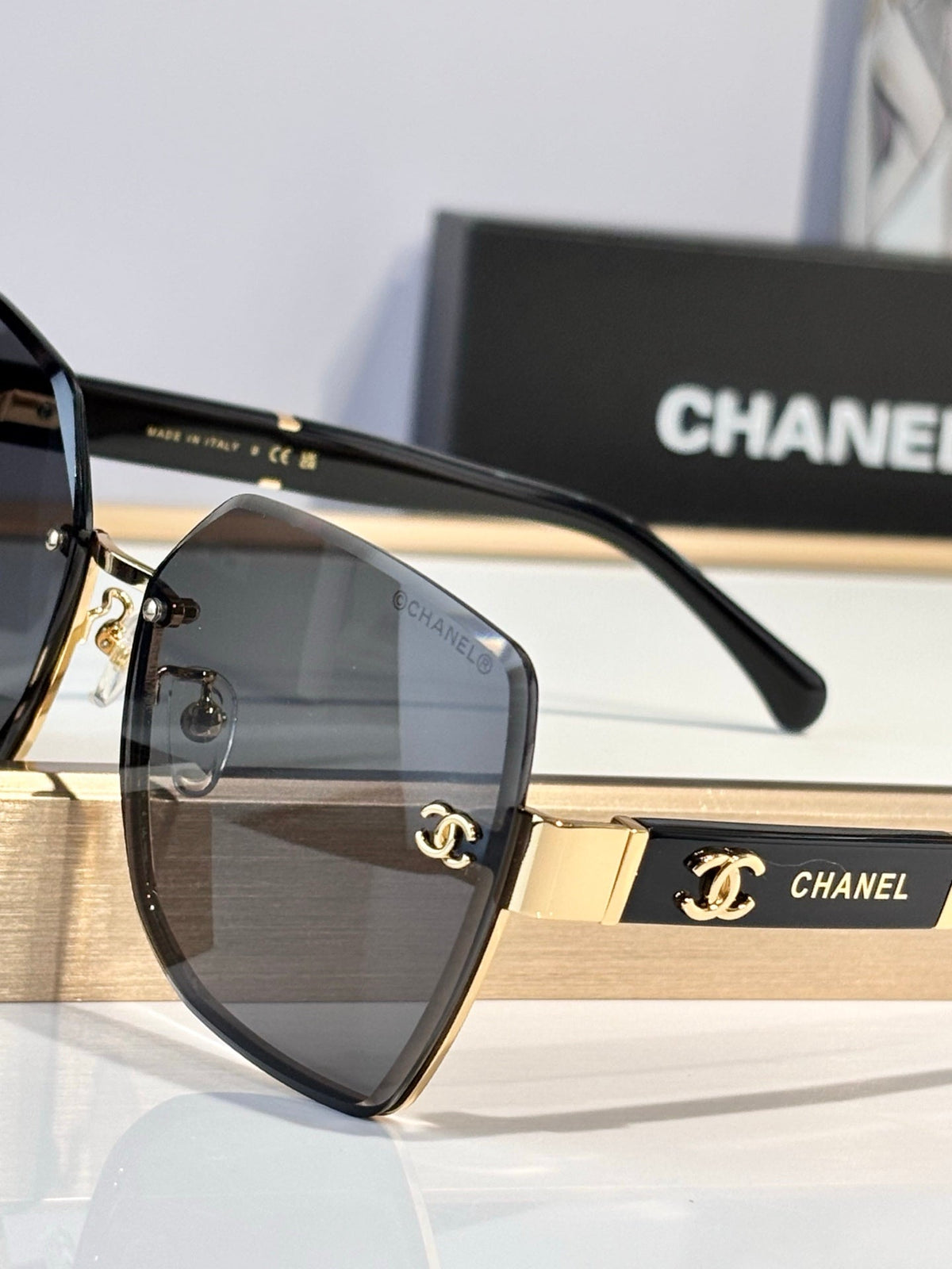 Chanel 5504-H Sunglasses product image 7, provided for visual reference and product detail review