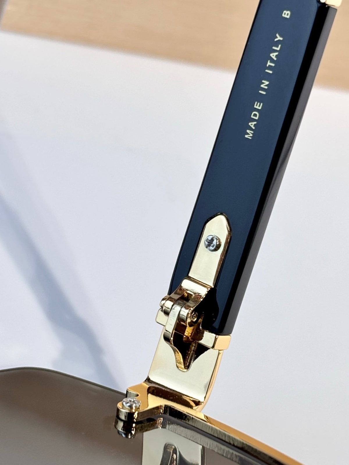 Chanel 5504-H Sunglasses product image 10, provided for visual reference and product detail review