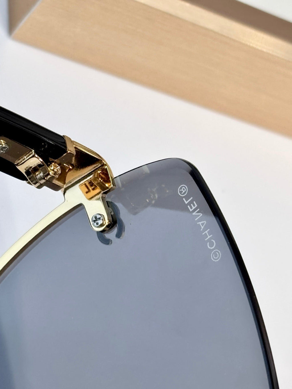 Chanel 5504-H Sunglasses product image 12, provided for visual reference and product detail review