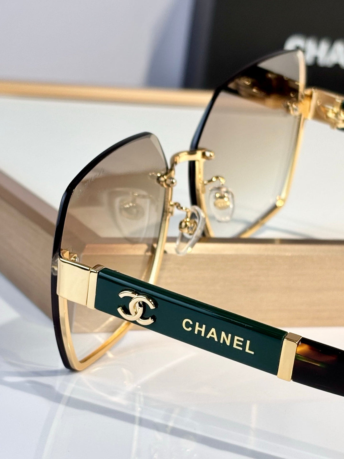 Chanel 5504-H Sunglasses product image 17, provided for visual reference and product detail review