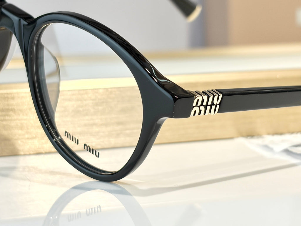 Miu Miu VMU 02WVF Sunglasses product image 5, provided for visual reference and product detail review