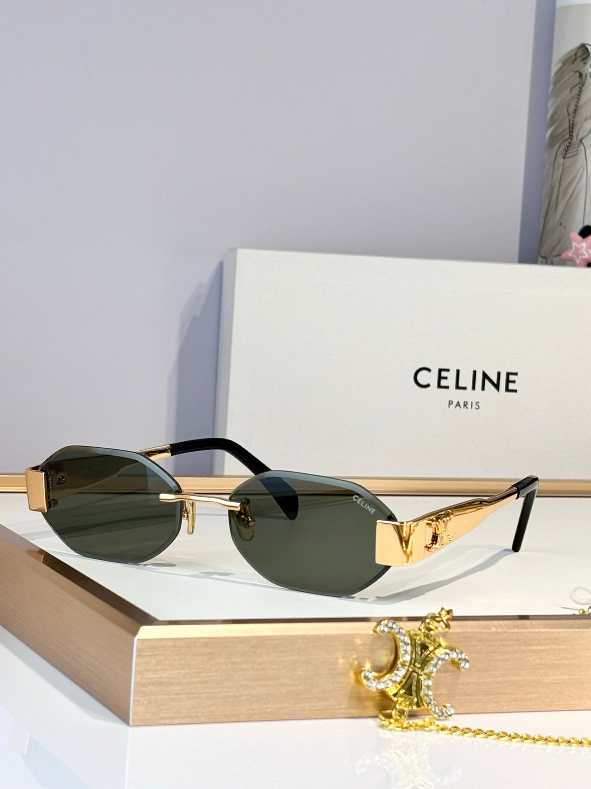 Celine CL42119U Sunglasses product image 7, provided for visual reference and product detail review