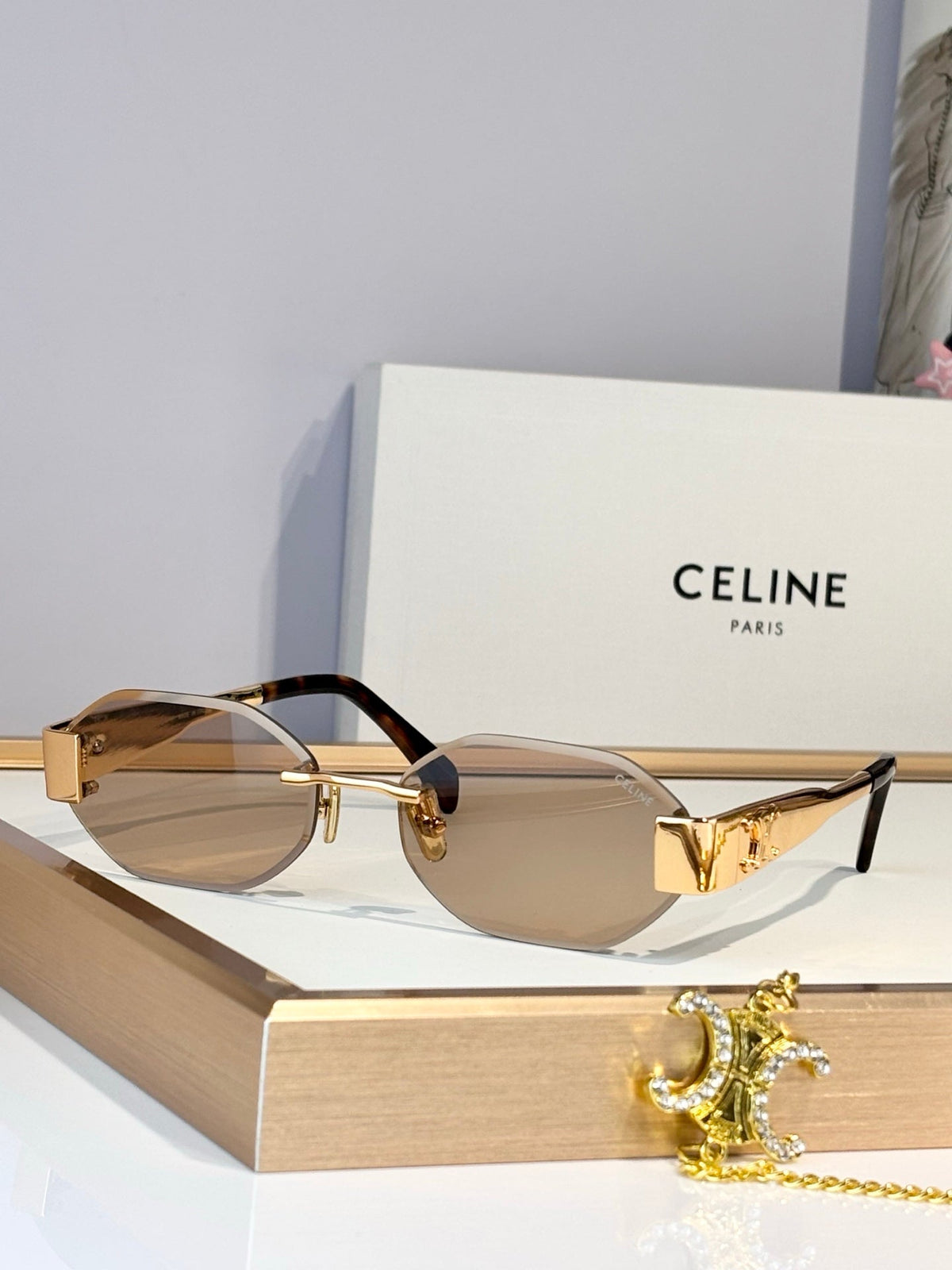 Celine CL42119U Sunglasses product image 5, provided for visual reference and product detail review