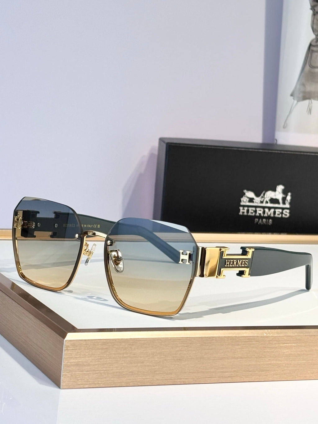 Hermes H8026 Sunglasses product image 4, provided for visual reference and product detail review
