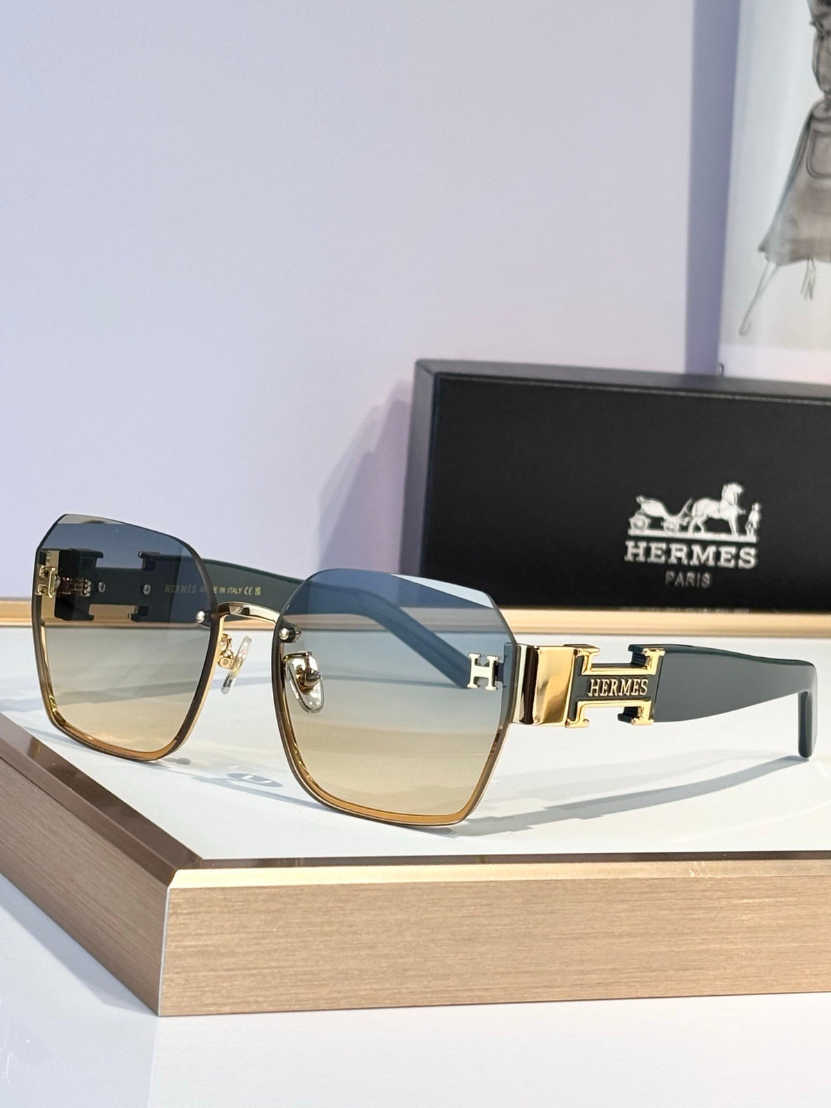 Hermes H8026 Sunglasses product image 4, provided for visual reference and product detail review