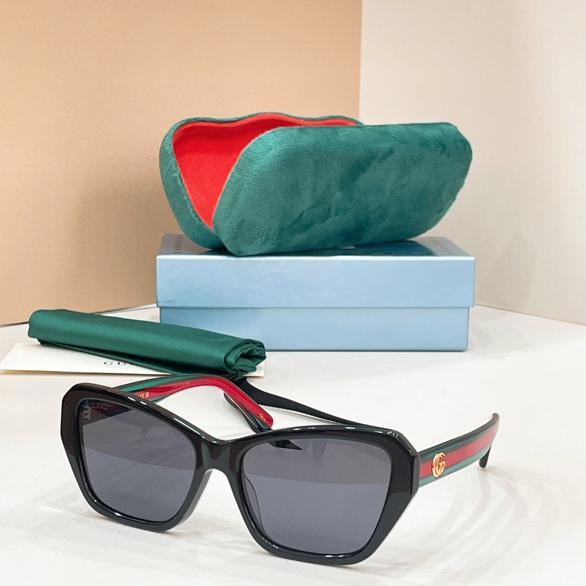Gucci GG1486S Sunglasses product image 2, provided for visual reference and product detail review