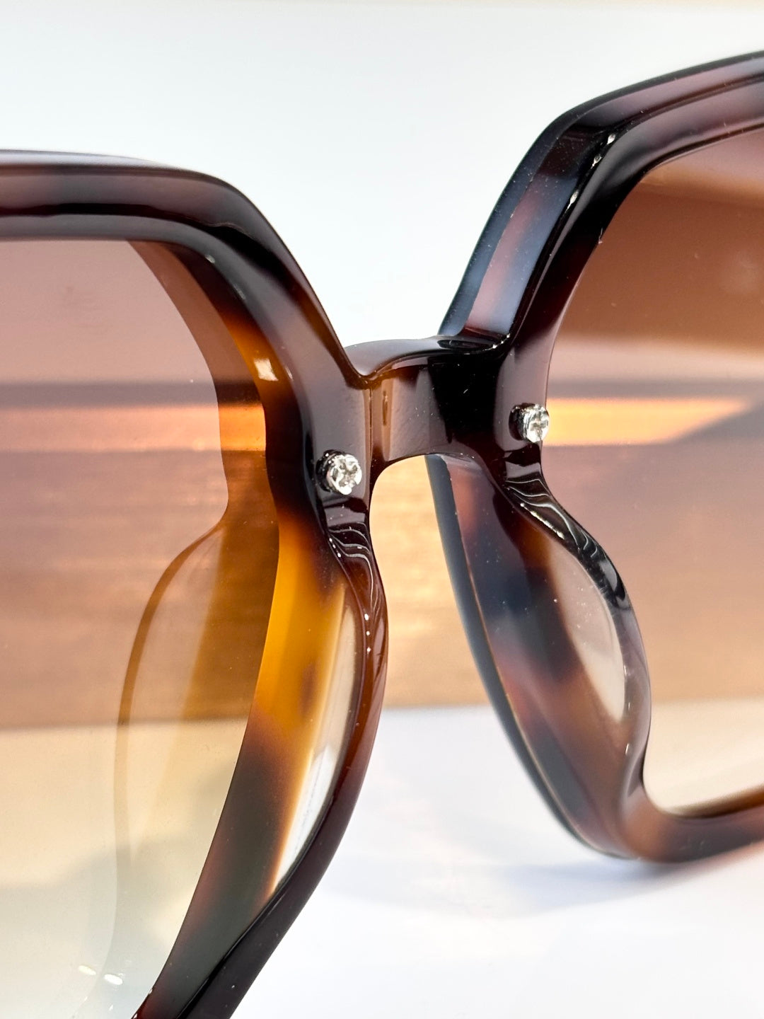 Celine CL40252 Sunglasses product image 8, provided for visual reference and product detail review