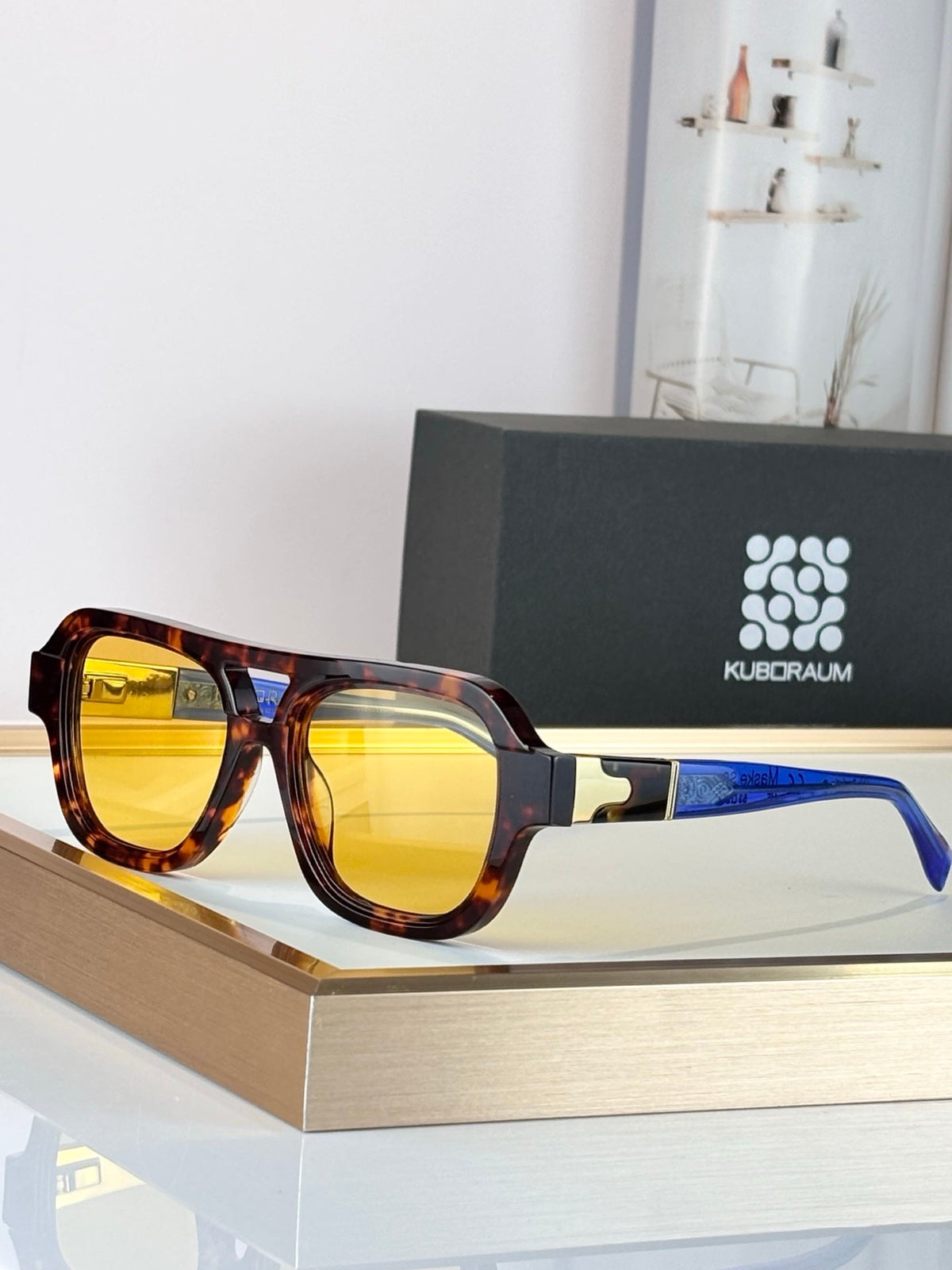 Kuboraum S6 Sunglasses product image 3, provided for visual reference and product detail review