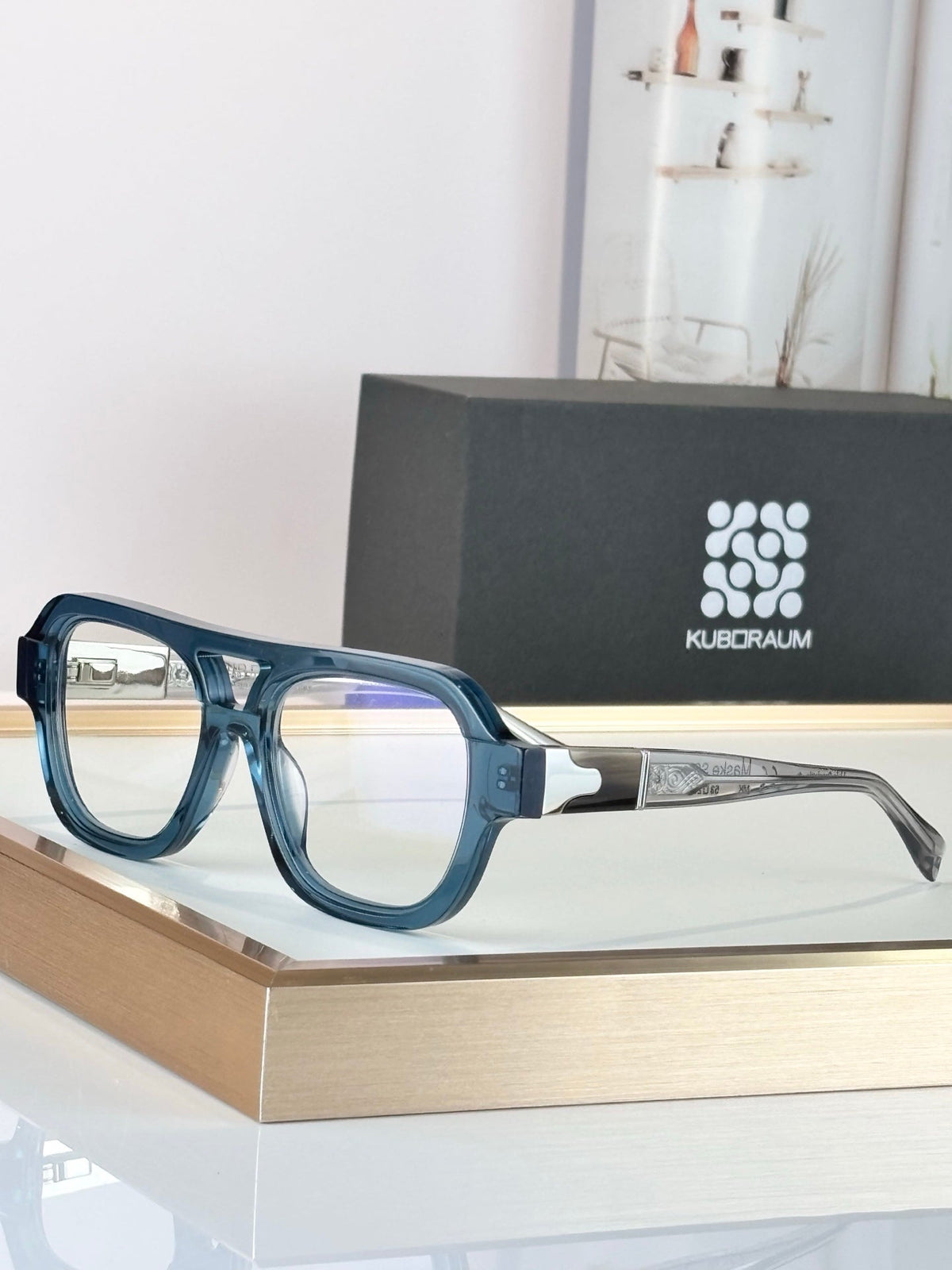 Kuboraum S6 Sunglasses product image 3, provided for visual reference and product detail review