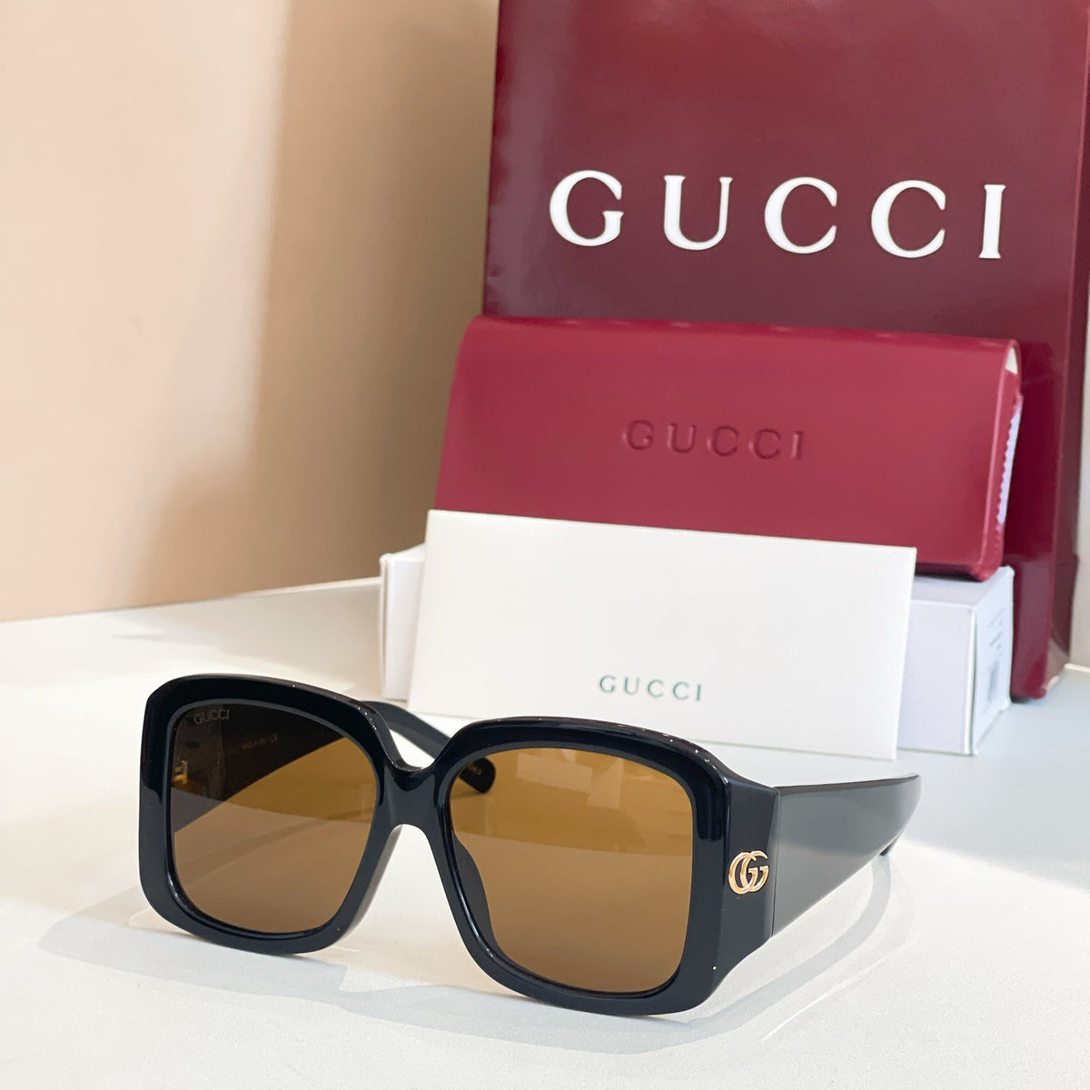 Gucci GG1402S Sunglasses product image 1, provided for visual reference and product detail review