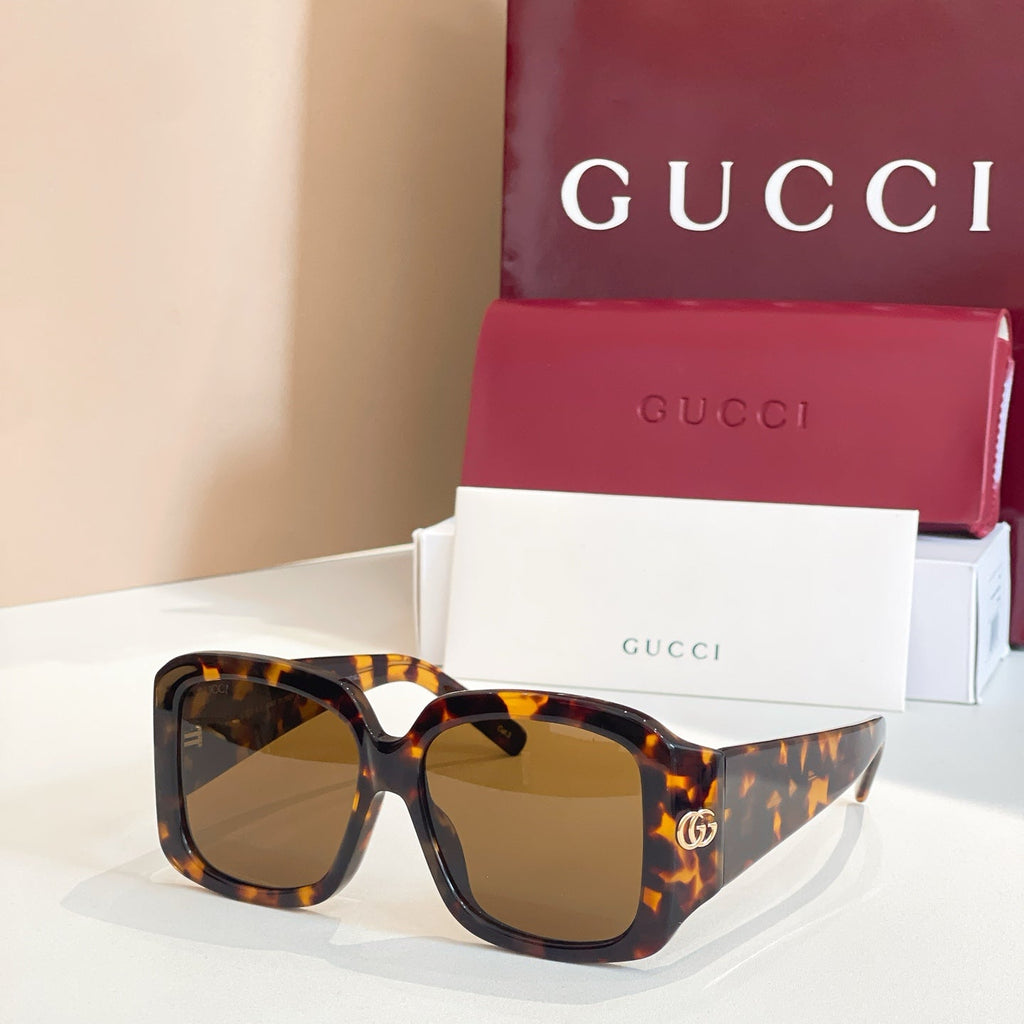 Gucci GG1402S Sunglasses product image 4, provided for visual reference and product detail review
