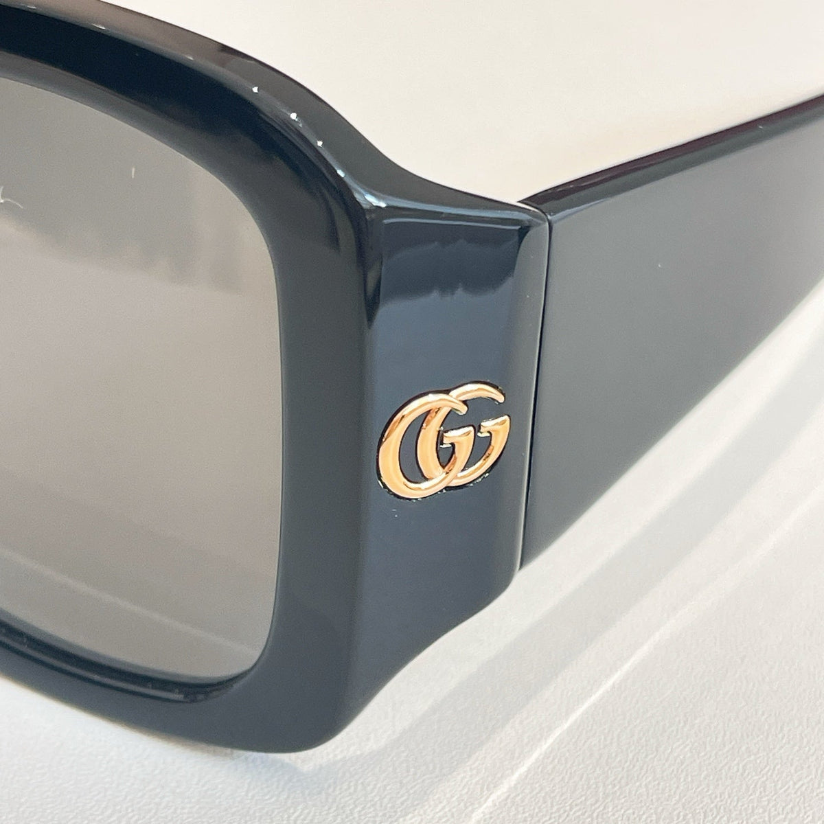 Gucci GG1402S Sunglasses product image 5, provided for visual reference and product detail review