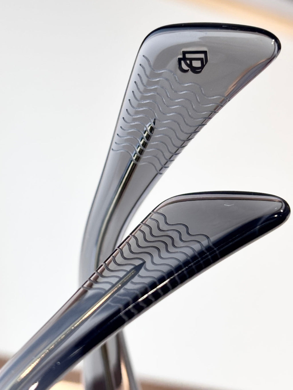 David Beckham DB7135 Sunglasses product image 8, provided for visual reference and product detail review