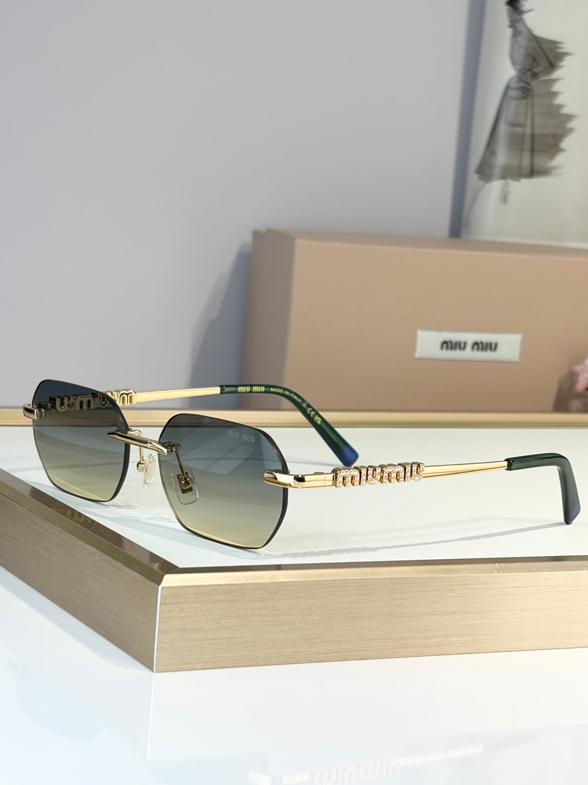 Miu Miu MU947S Sunglasses product image 5, provided for visual reference and product detail review