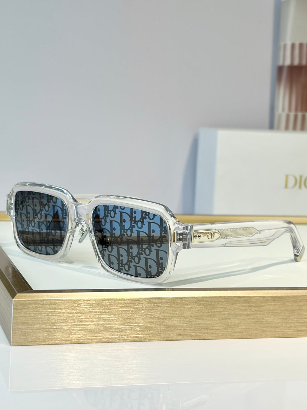 Dior Diortailoring S2F Sunglasses product image 2, provided for visual reference and product detail review