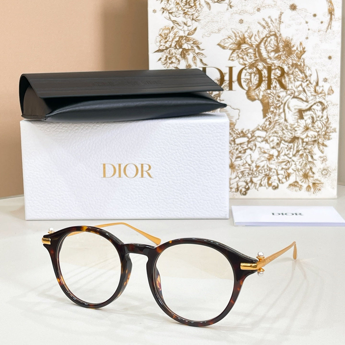 Dior Teibales S2U Sunglasses product image 5, provided for visual reference and product detail review