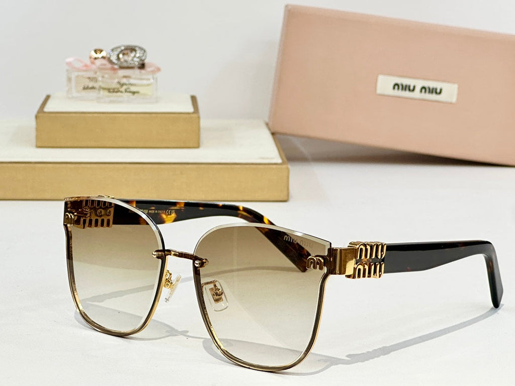 Miu Miu MU61ZS Sunglasses product image 1, provided for visual reference and product detail review