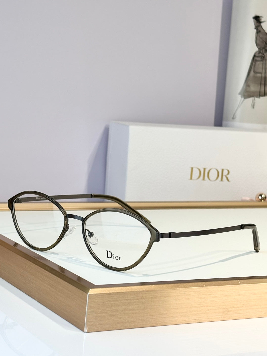 Dior K9204 Sunglasses product image 4, provided for visual reference and product detail review