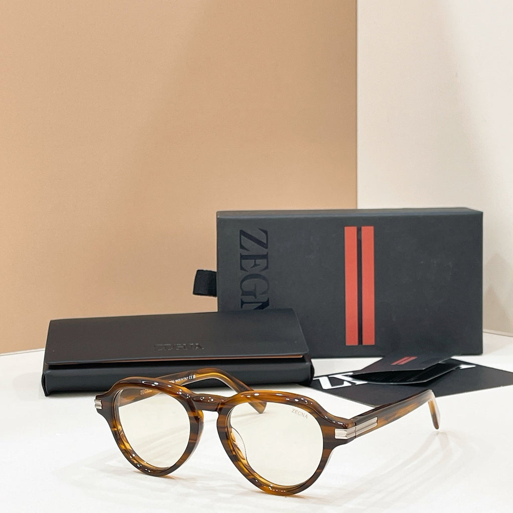 Ermenegildo Zegna EZ0252 Sunglasses product image 2, provided for visual reference and product detail review