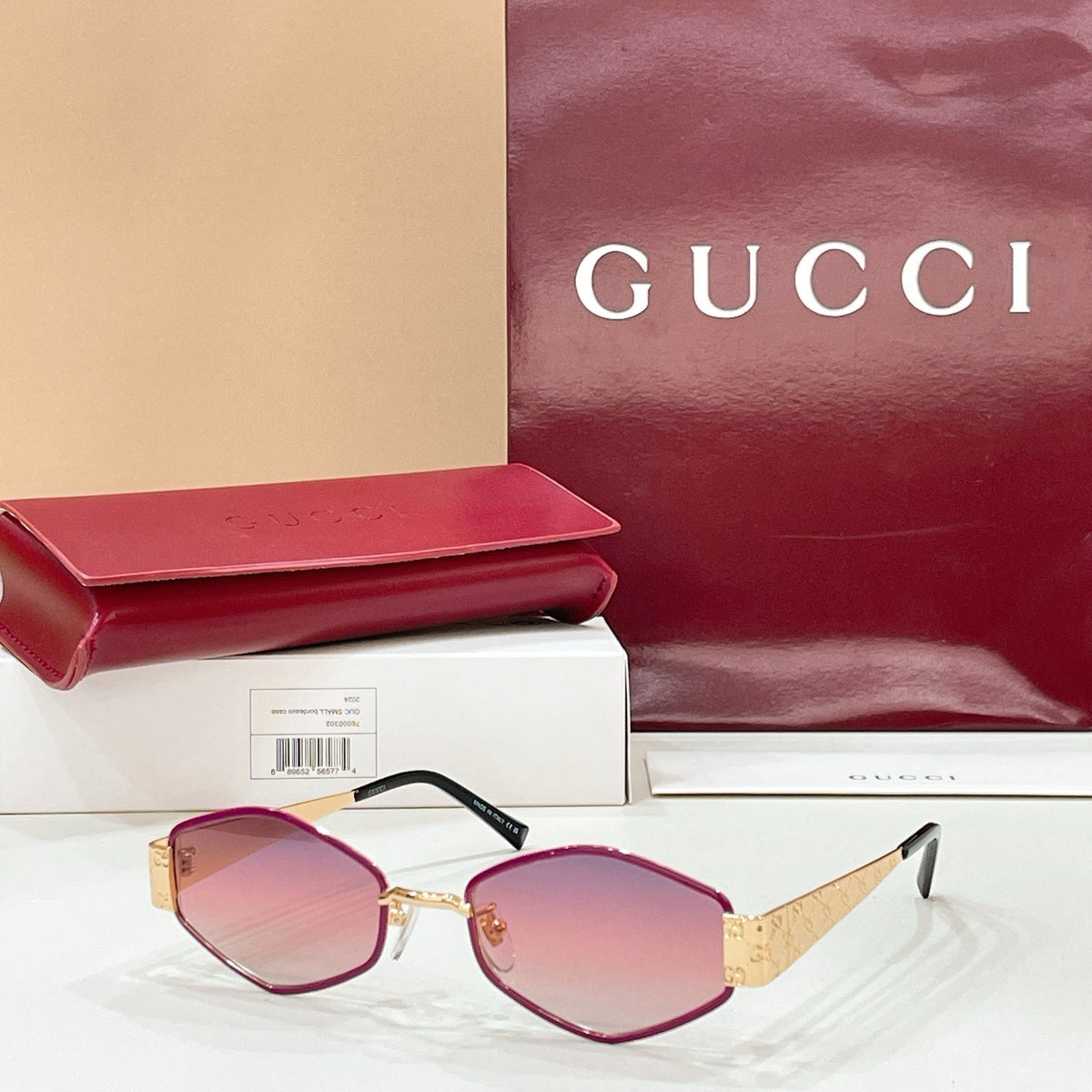 Gucci GG2032SK Sunglasses product image 5, provided for visual reference and product detail review