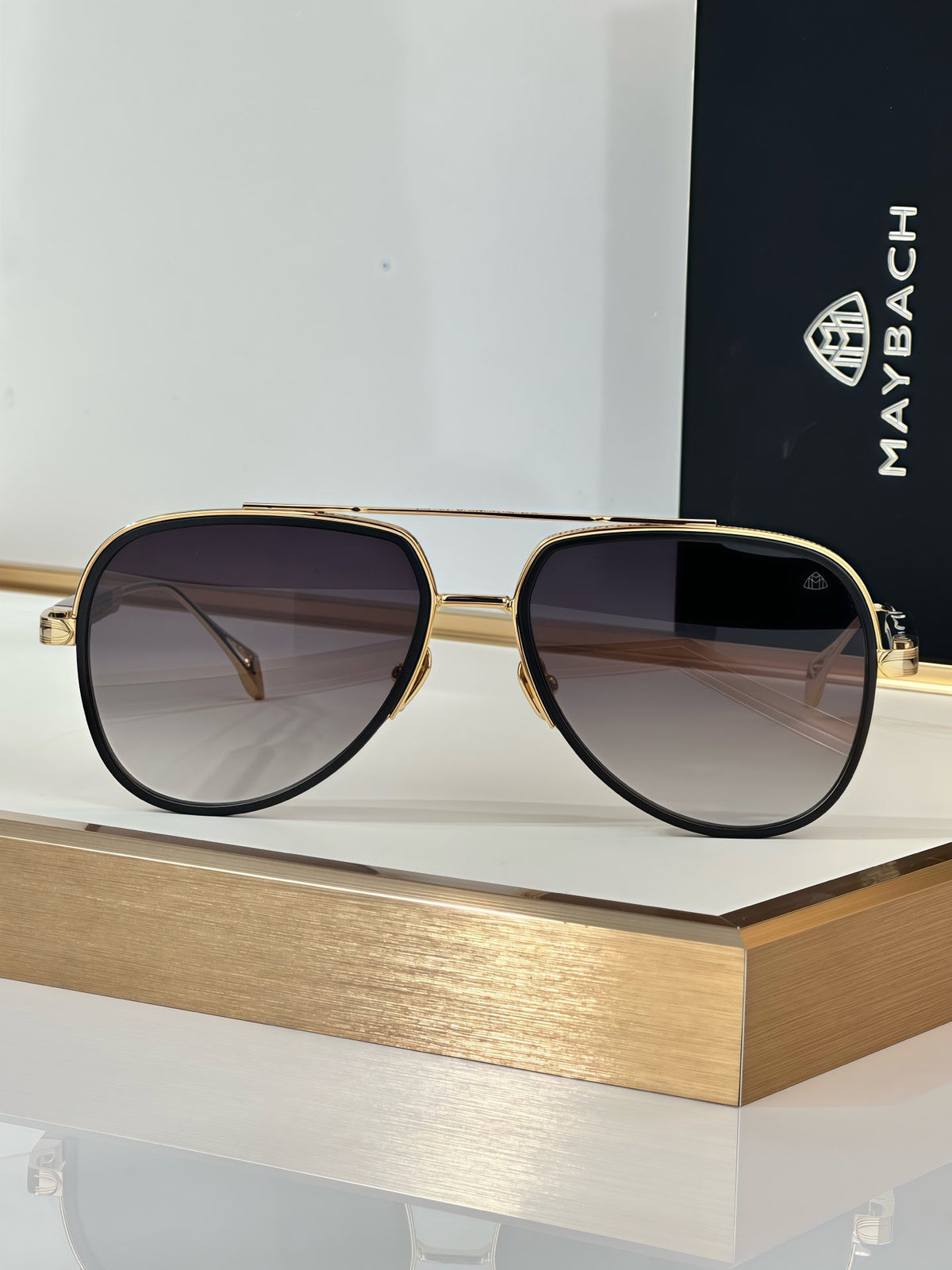 Maybach The End I Sunglasses product image 1, provided for visual reference and product detail review
