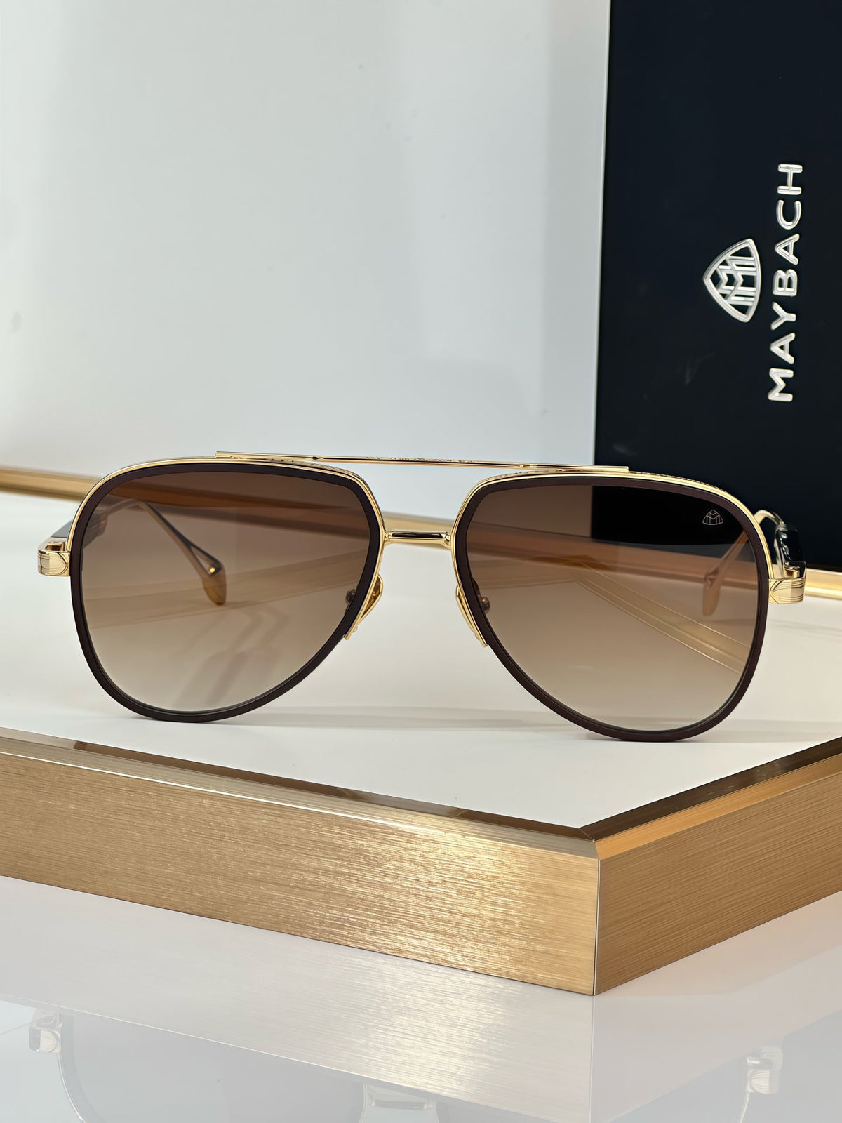 Maybach The End I Sunglasses product image 2, provided for visual reference and product detail review
