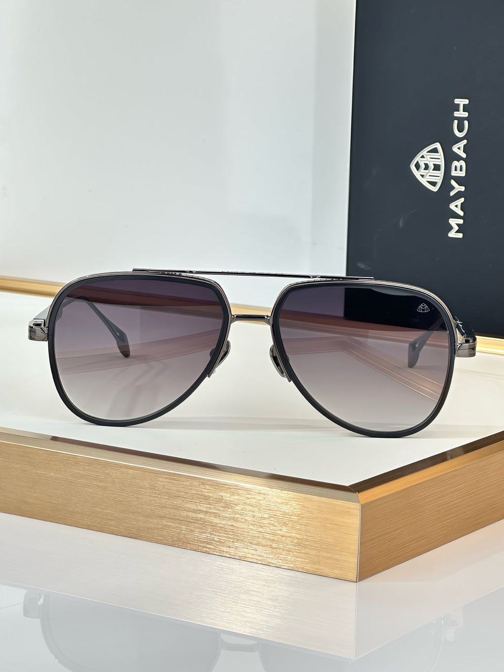 Maybach The End I Sunglasses product image 4, provided for visual reference and product detail review