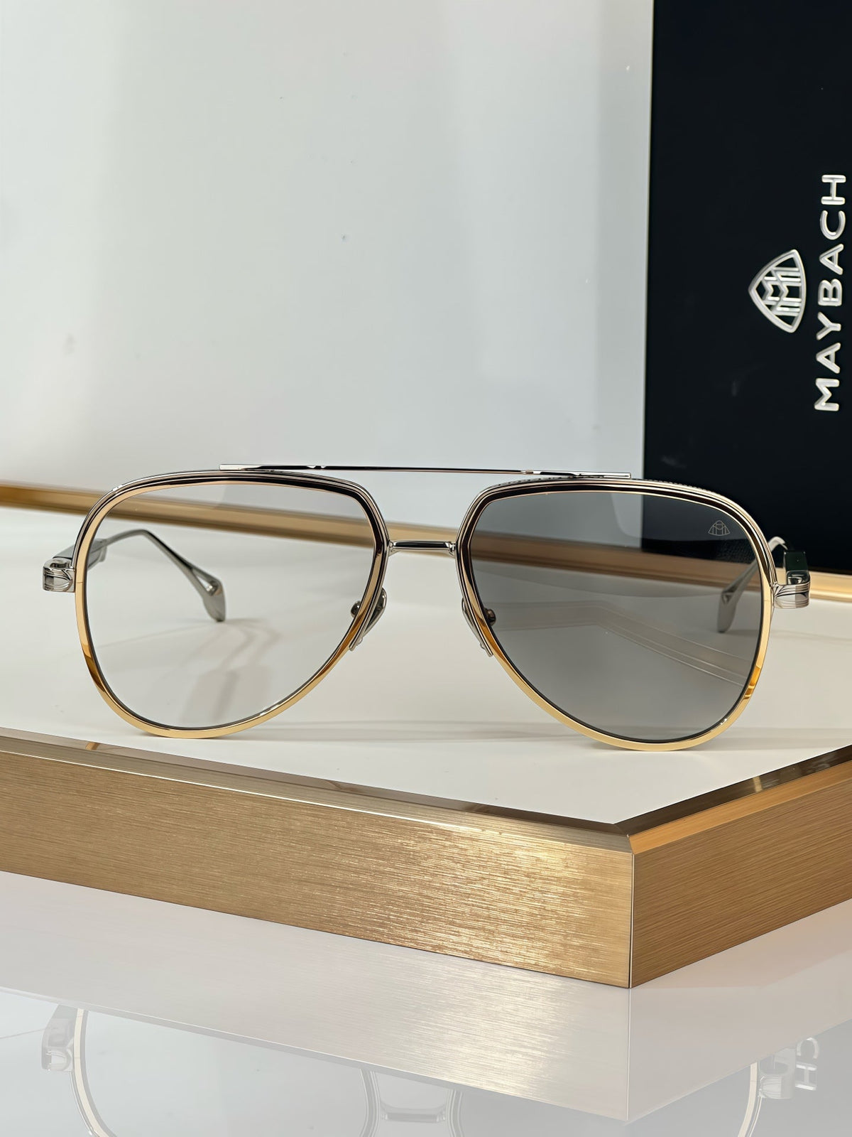 Maybach The End I Sunglasses product image 7, provided for visual reference and product detail review