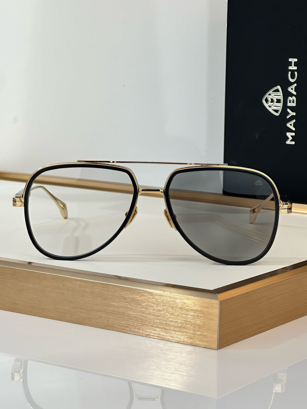 Maybach The End I Sunglasses product image 9, provided for visual reference and product detail review