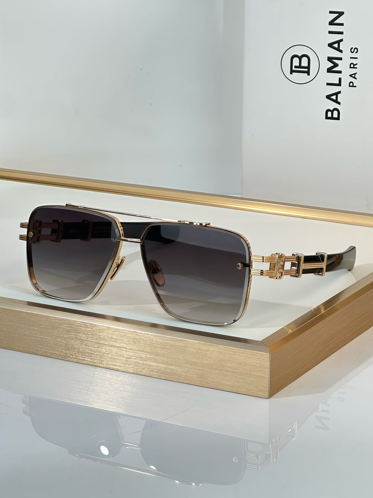 Balmain BPS-209A Sunglasses product image 3, provided for visual reference and product detail review