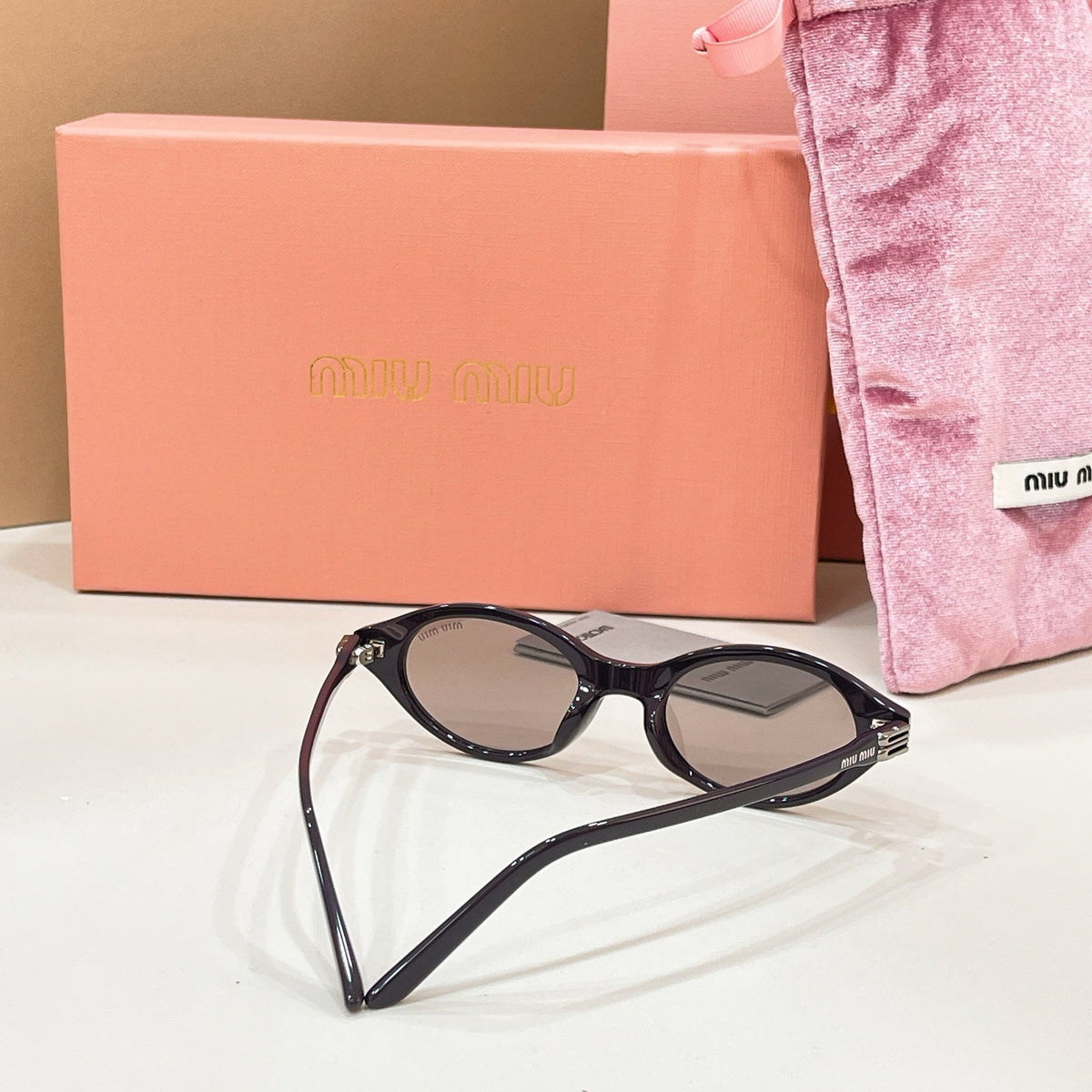 Miu Miu SMU 66WS Sunglasses product image 5, provided for visual reference and product detail review