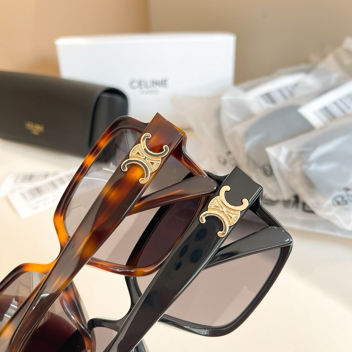 Celine CL40316U Sunglasses product image 8, provided for visual reference and product detail review