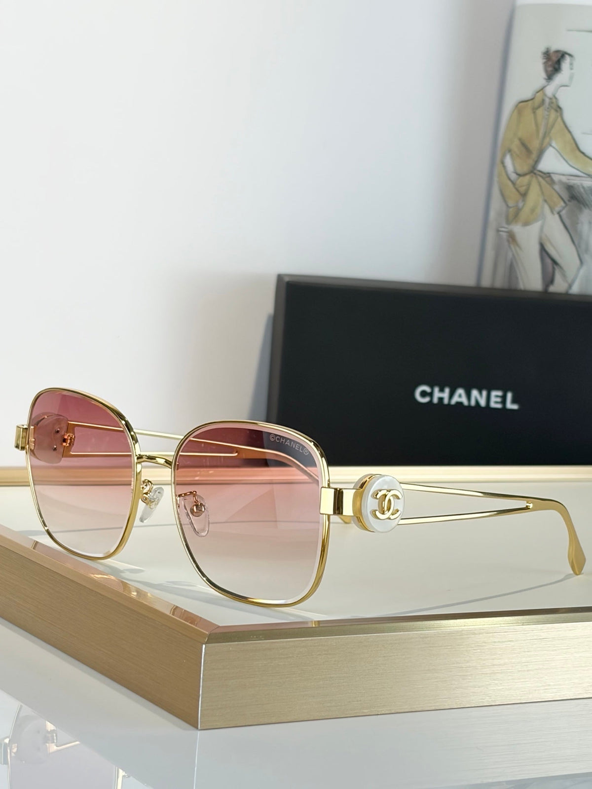 Chanel 5514-H Sunglasses product image 3, provided for visual reference and product detail review
