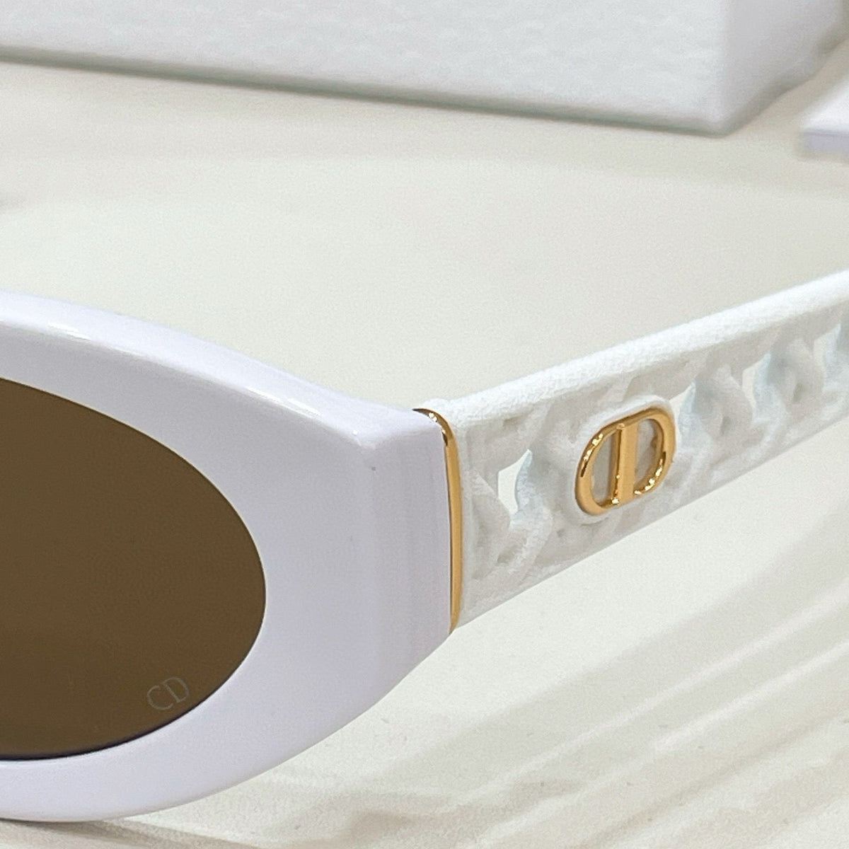 Dior VeryDior S58F Sunglasses product image 9, provided for visual reference and product detail review