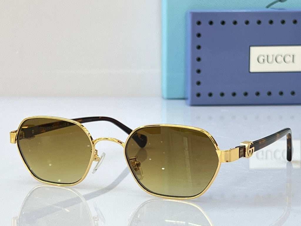 Gucci GG1593S Sunglasses product image 3, provided for visual reference and product detail review