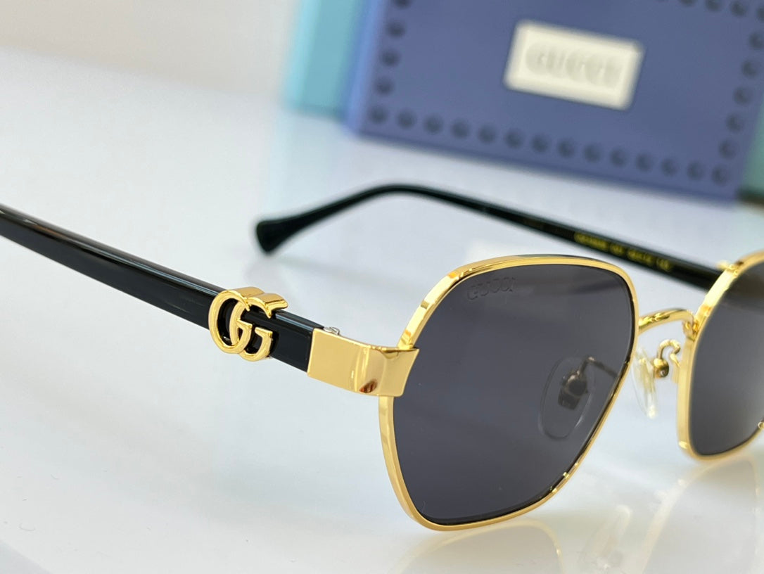 Gucci GG1593S Sunglasses product image 6, provided for visual reference and product detail review