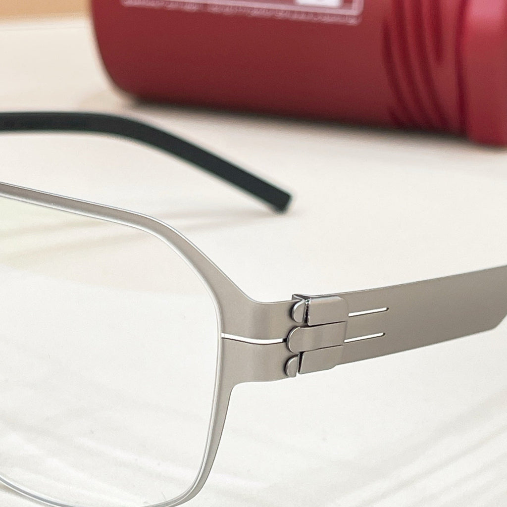 Berluti Amg 16 Eyeglass Frames product image 7, provided for visual reference and product detail review