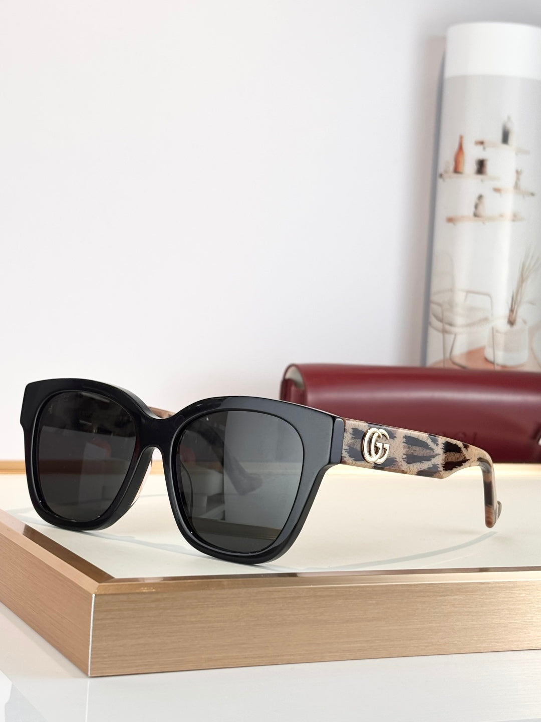 Gucci GG1550SK Sunglasses product image 2, provided for visual reference and product detail review