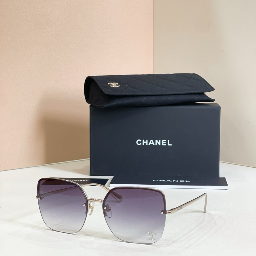 Chanel 5492-H Sunglasses product image 4, provided for visual reference and product detail review