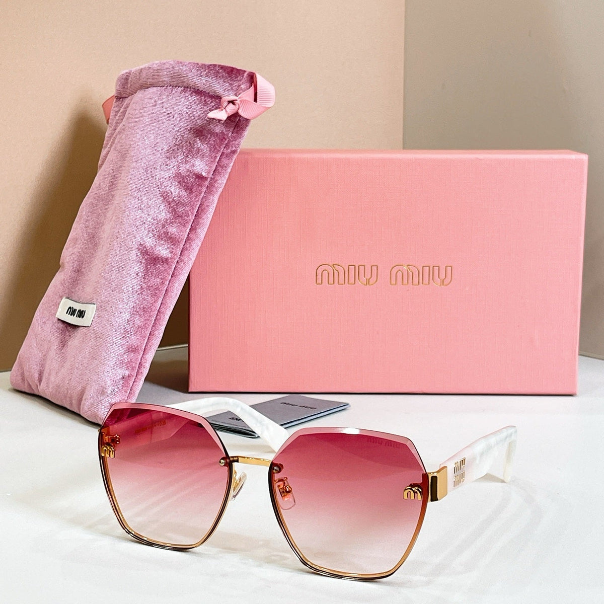 Miu Miu MU 58ZS Sunglasses product image 6, provided for visual reference and product detail review