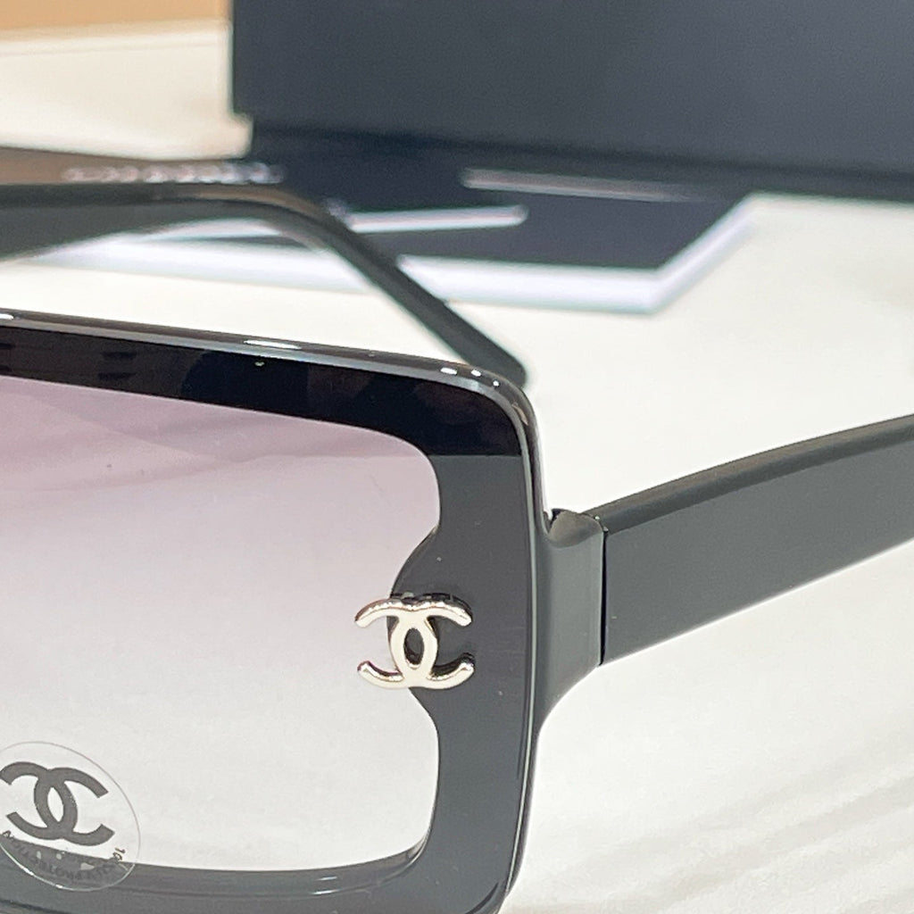 Chanel CH5507 Sunglasses product image 14, provided for visual reference and product detail review