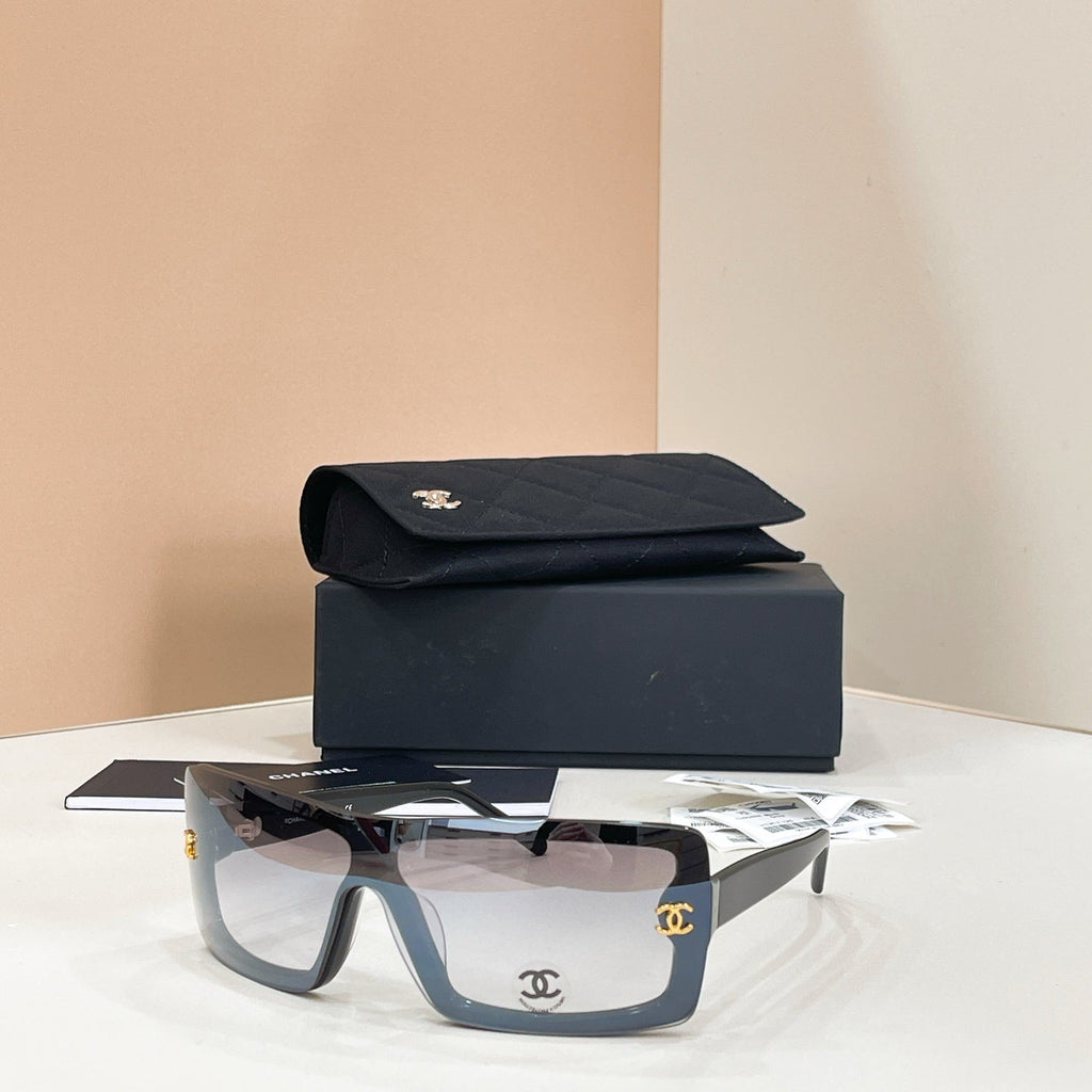 Chanel CH5507 Sunglasses product image 7, provided for visual reference and product detail review