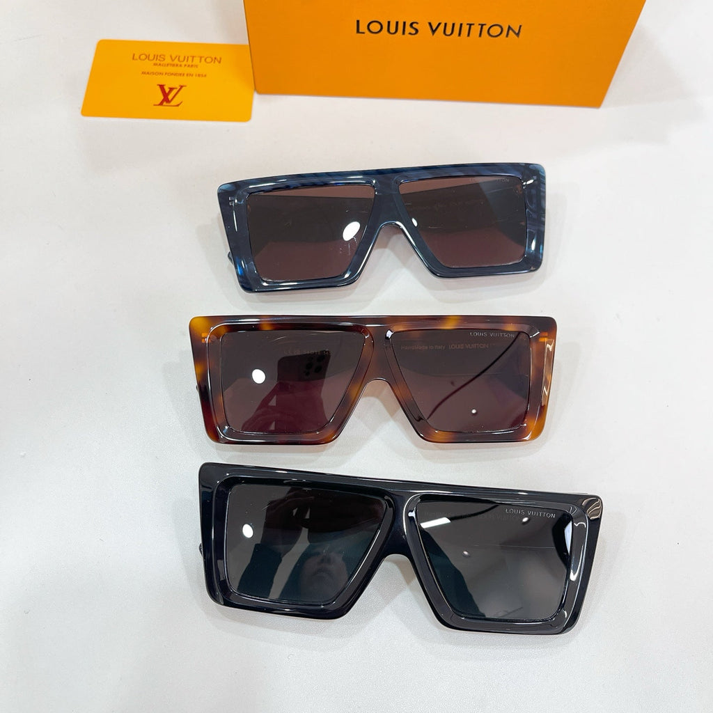 Louis Vuitton Z2916 Eyeglass Frames product image 8, provided for visual reference and product detail review