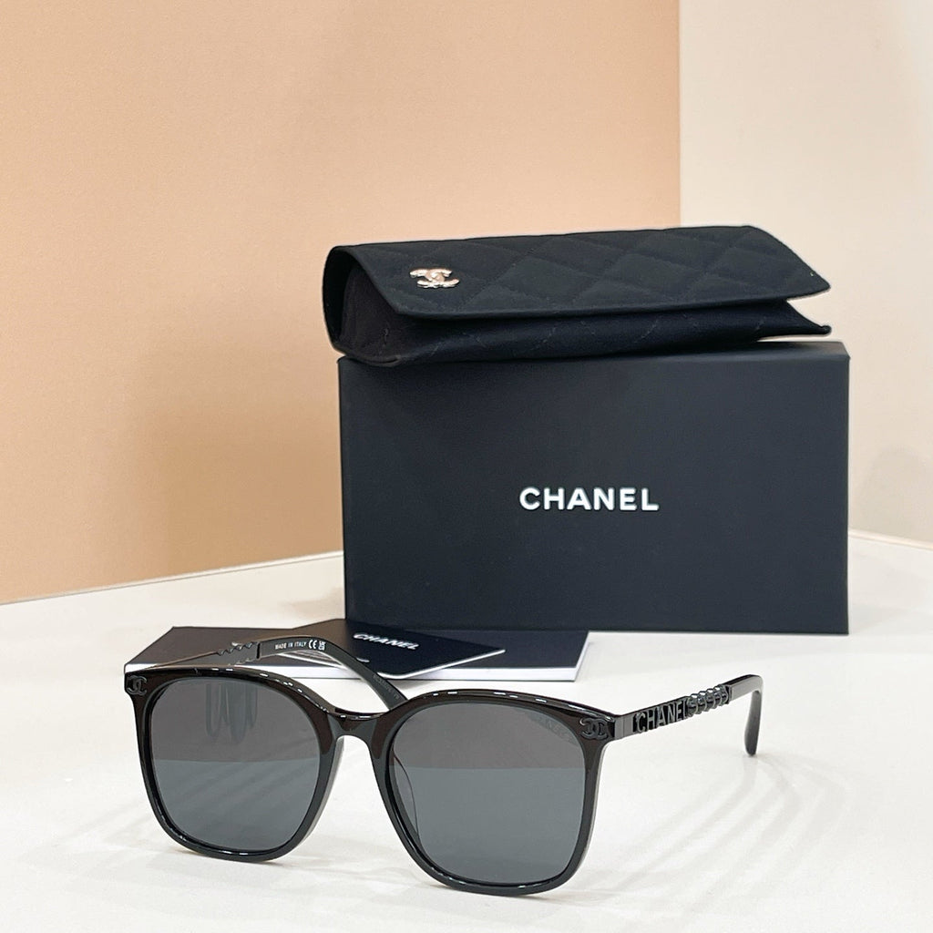 Chanel 0606 Eyeglass Frames product image 3, provided for visual reference and product detail review