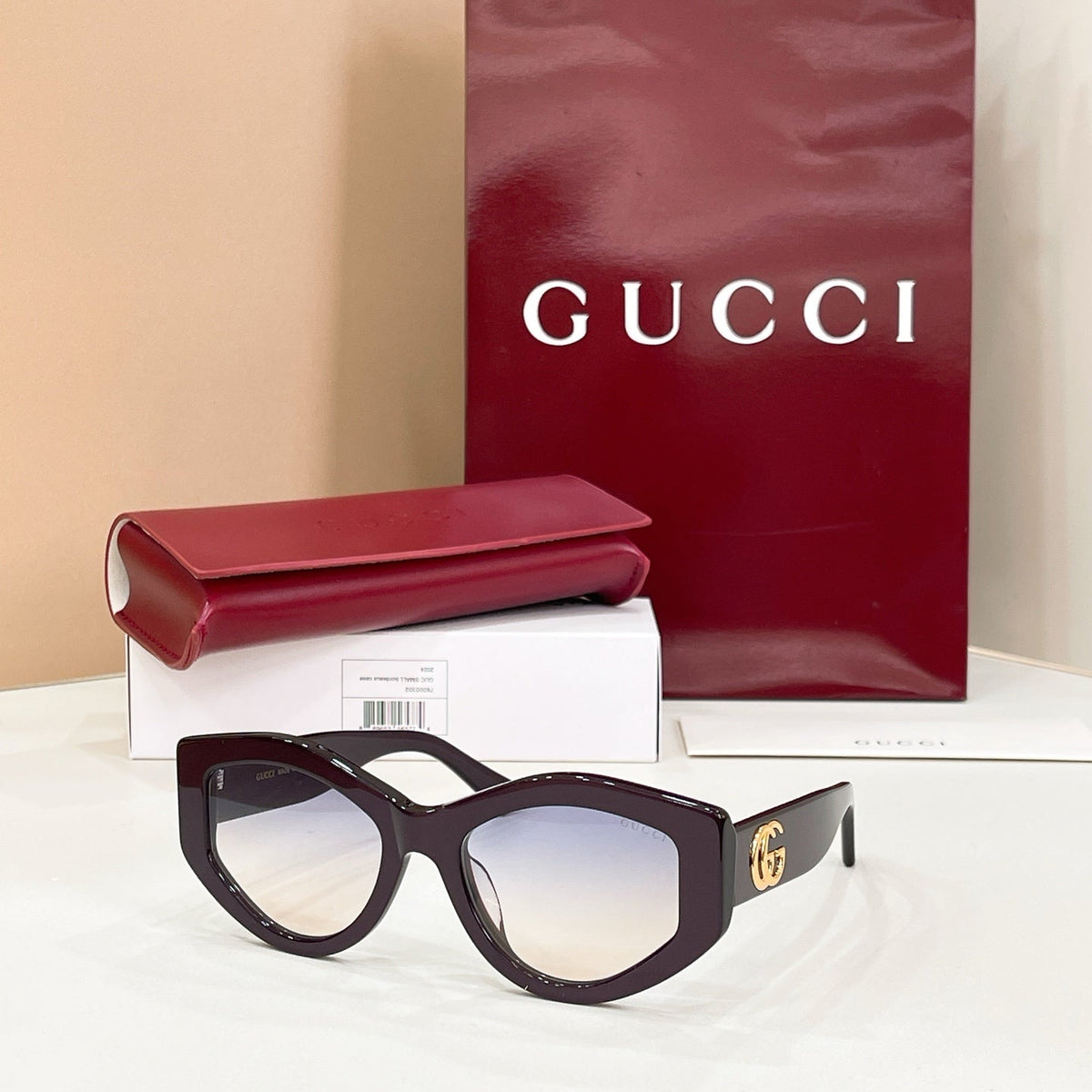 Gucci GG1549S Sunglasses product image 1, provided for visual reference and product detail review