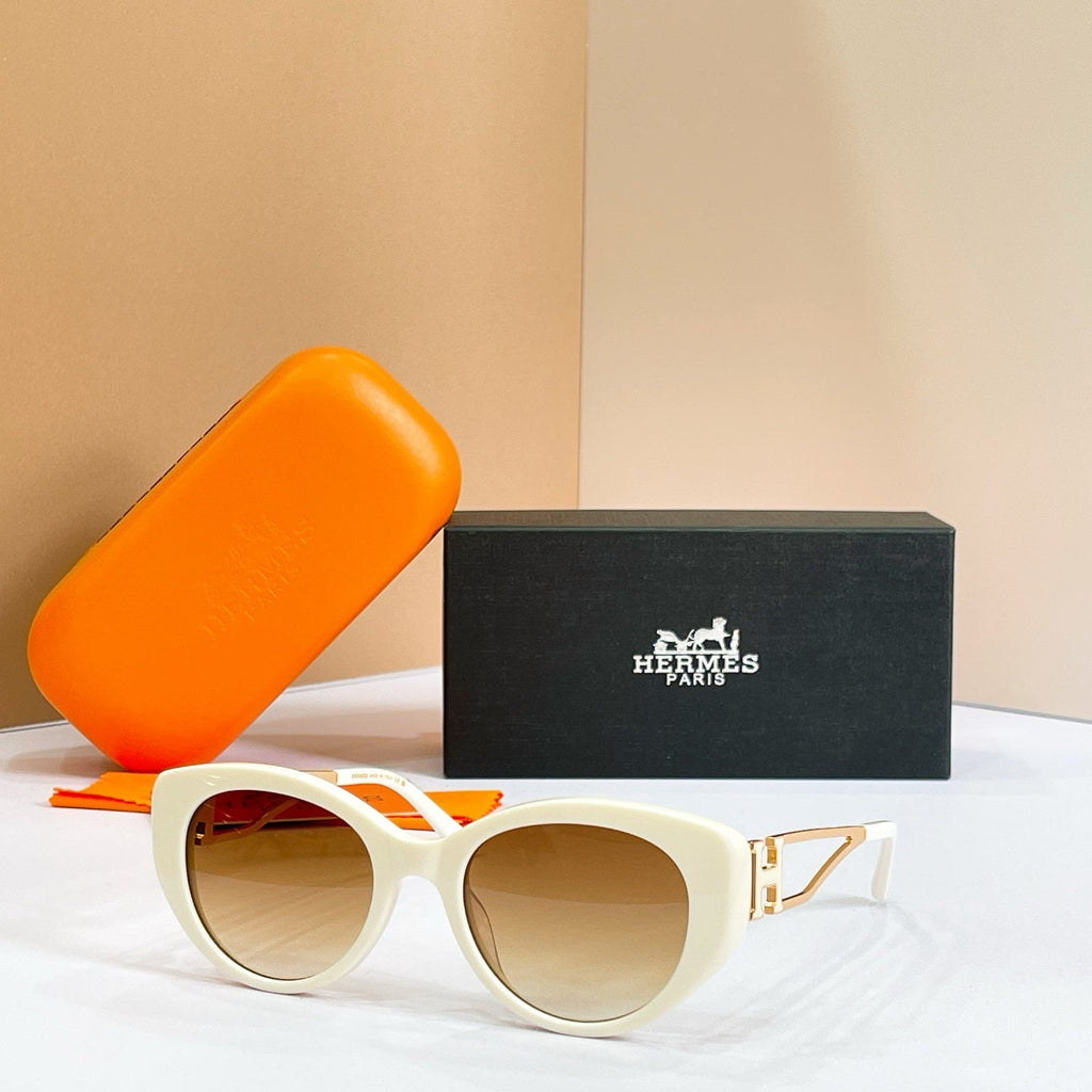 Hermes H8125S Sunglasses product image 3, provided for visual reference and product detail review